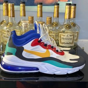 Nike 270 react